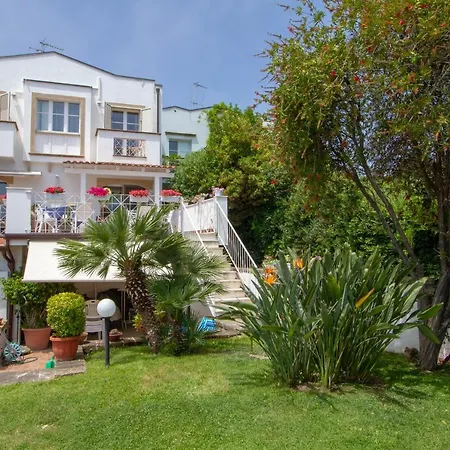 L'orizzonte Bed & Breakfast 4*