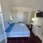Alojamento de Acomodação e Pequeno-almoço L'orizzonte 4*