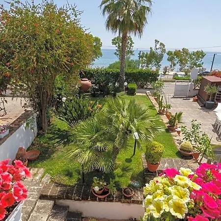 L'orizzonte Frühstückspension Crotone
